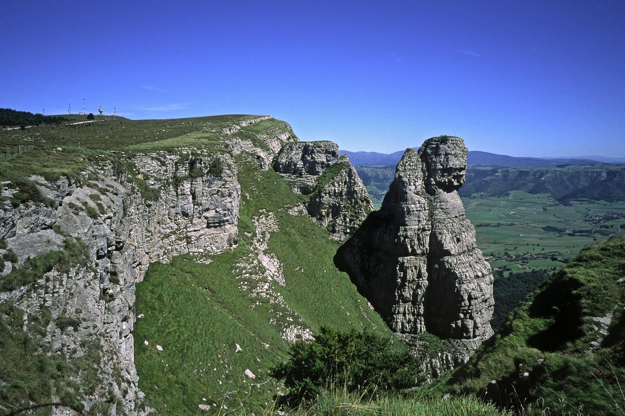Ciudad De Orduña Екстериор снимка